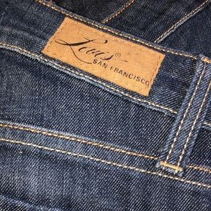 Size 24x30 women’s Levi’s